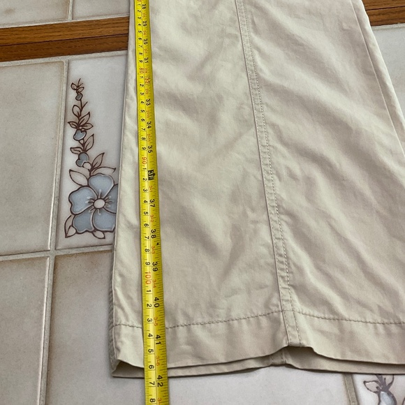 Daisy Fuentes Weekender Tan Cargo Pants – Women’s Size 12 - Picture 10 of 11